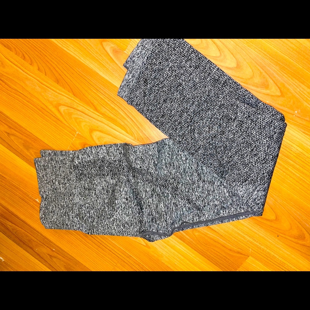 Dark Grey Slimming Leggings🖤💪🏽